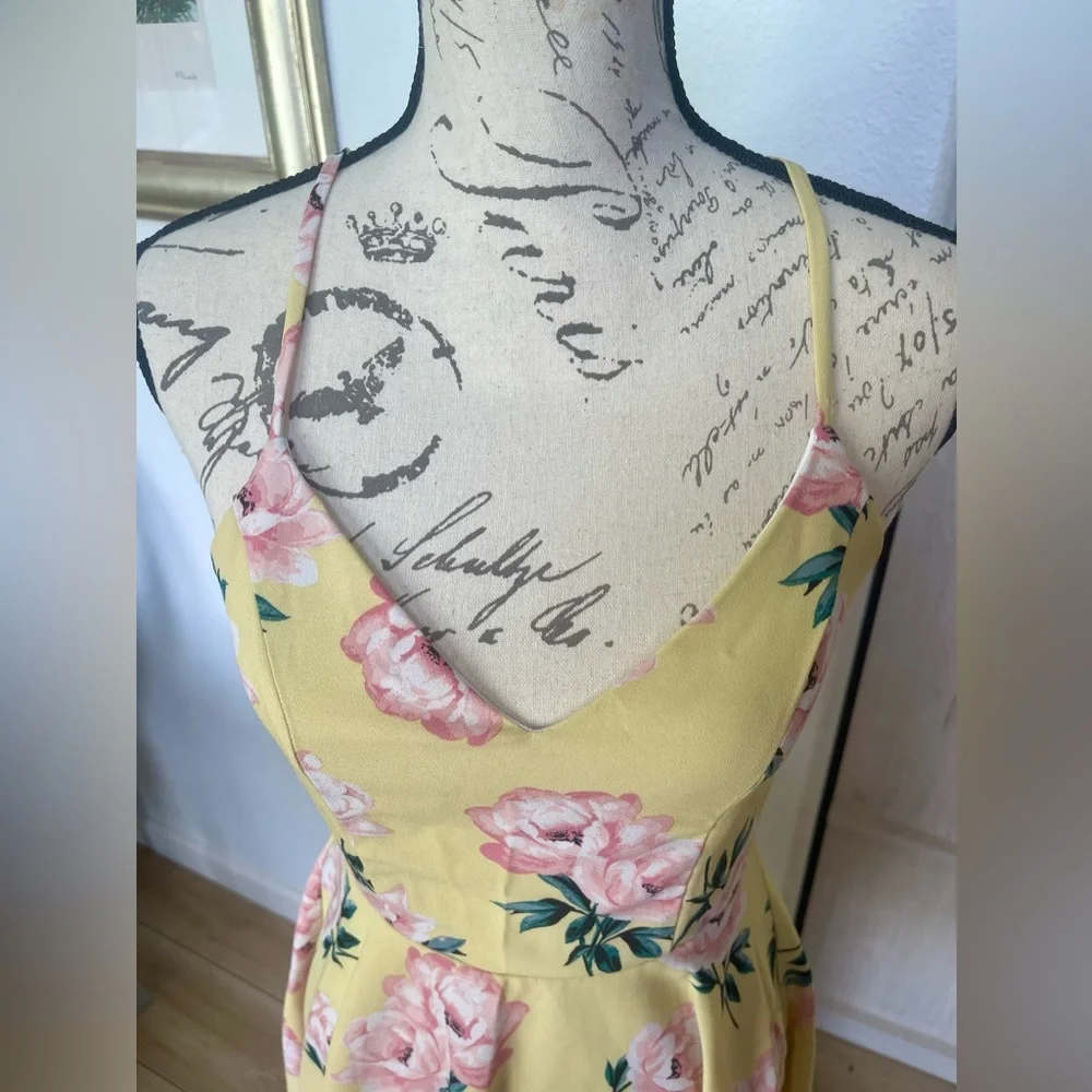 Charlotte Russe skater dress size small. EUC. - Picture 3 of 5